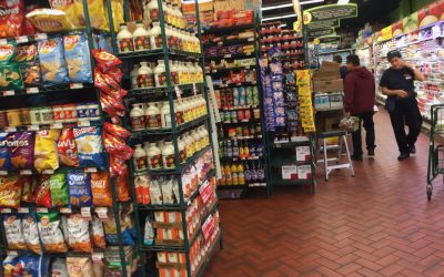 Disrupting the straight lines of a traditional grid layout has a massive effect. Instead of only looking at the far end of the perimeter and perhaps glancing at the endocarps, the shopper really gets a nice view of what is put on the shelves.